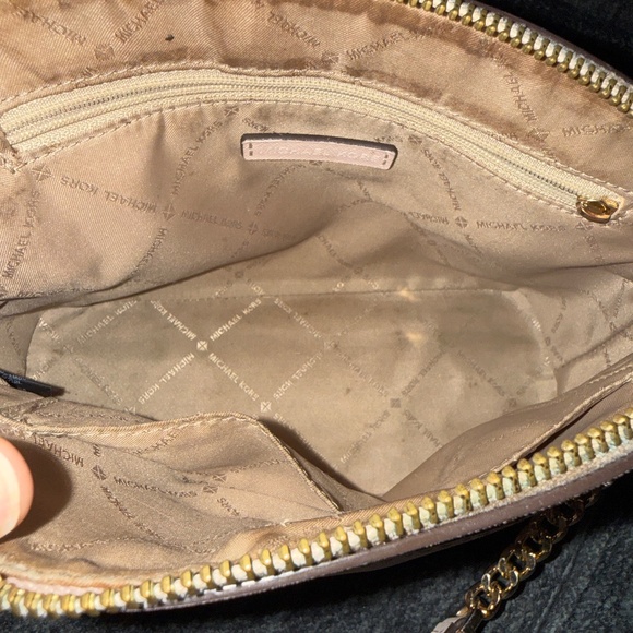 Michael Kors Crossbody (2) - Picture 4 of 5